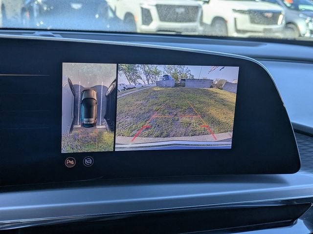 2024 Cadillac LYRIQ Luxury 3