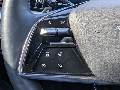 2024 Cadillac LYRIQ Luxury 3