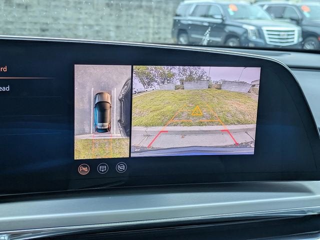 2024 Cadillac LYRIQ Sport 3