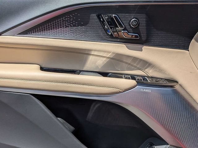 2026 Cadillac LYRIQ Signature Sport