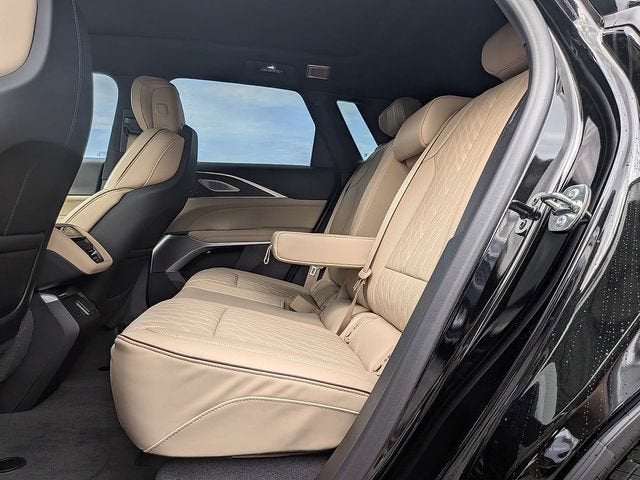 2026 Cadillac LYRIQ Signature Sport