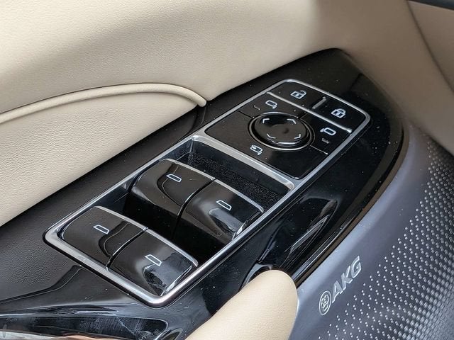 2026 Cadillac LYRIQ Signature Sport