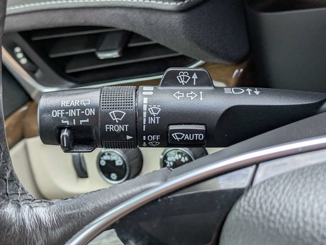 2020 Cadillac Escalade Premium Luxury