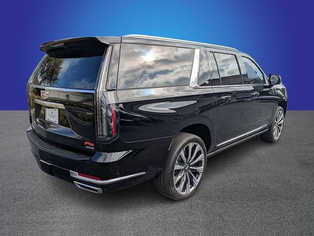 2026 Cadillac Escalade Luxury