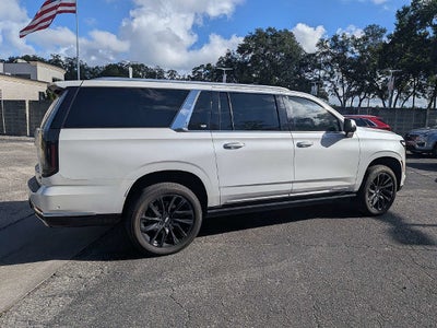 2025 Cadillac Escalade ESV Premium Luxury