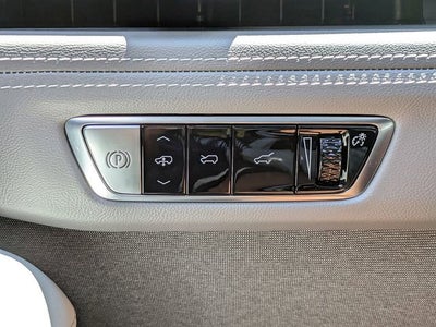 2026 Cadillac ESCALADE IQ Luxury