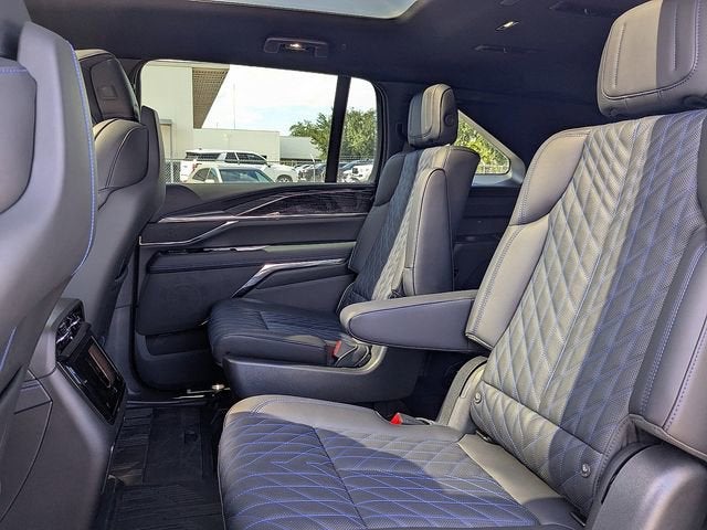 2026 Cadillac ESCALADE IQ Sport