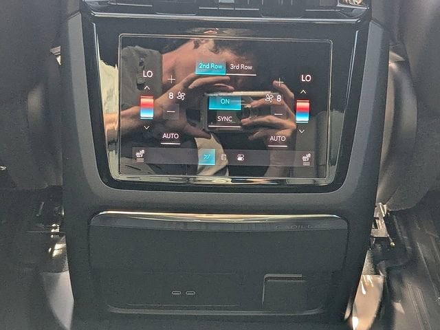 2026 Cadillac ESCALADE IQ Sport