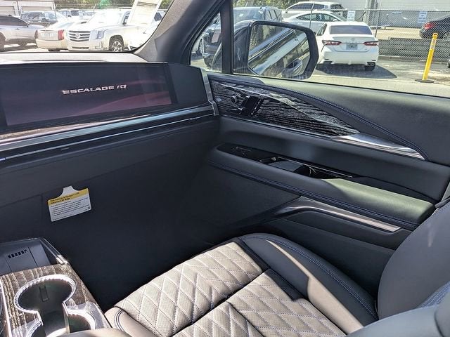 2026 Cadillac ESCALADE IQ Sport