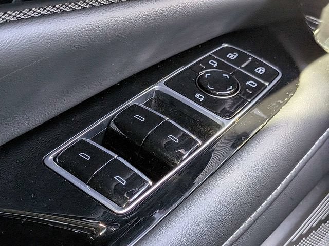 2027 Cadillac OPTIQ Luxury