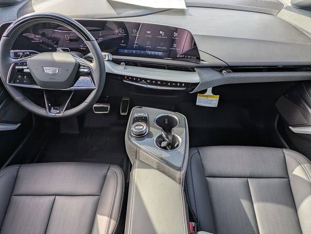 2026 Cadillac OPTIQ Premium Luxury