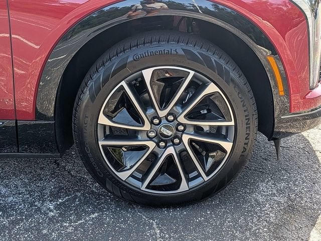 2027 Cadillac OPTIQ Premium Sport