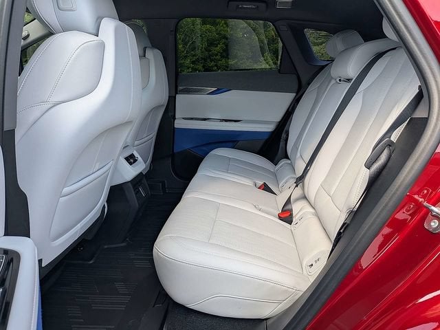 2027 Cadillac OPTIQ Premium Sport