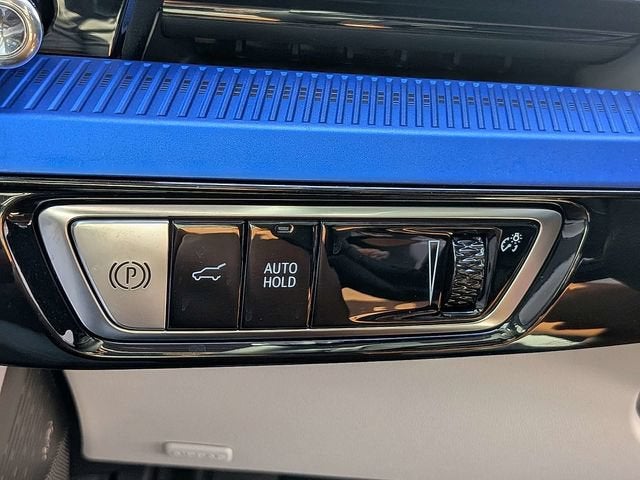 2027 Cadillac OPTIQ Premium Sport
