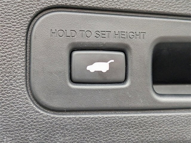 2022 Acura MDX w/Technology Package