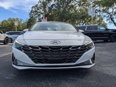 2022 Hyundai Elantra SEL