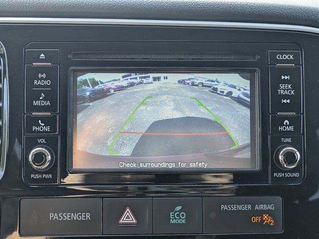 2017 Mitsubishi Outlander ES
