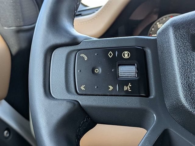 2025 Land Rover Defender X-Dynamic SE