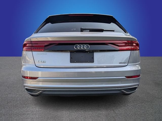 2022 Audi Q8 Premium