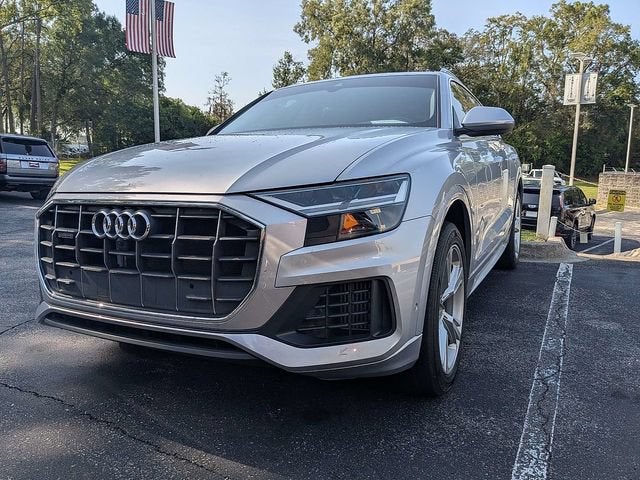 2022 Audi Q8 Premium