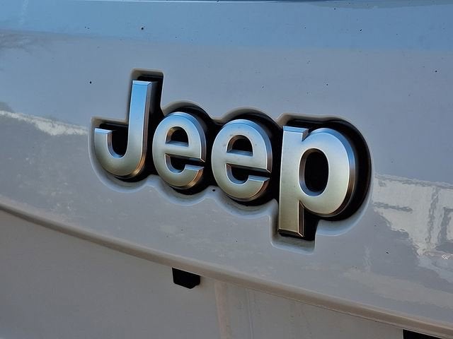 2020 Jeep Grand Cherokee Summit