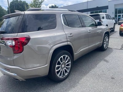 2022 GMC Acadia Denali