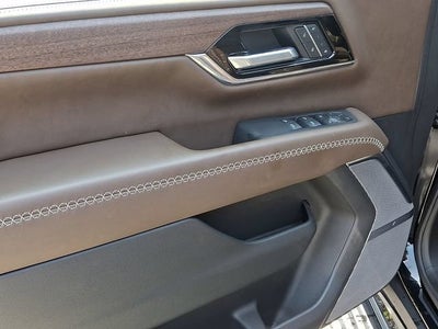 2025 GMC Yukon Denali Ultimate
