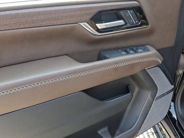 2025 GMC Yukon Denali Ultimate