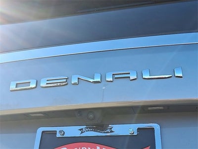 2025 GMC Yukon XL Denali