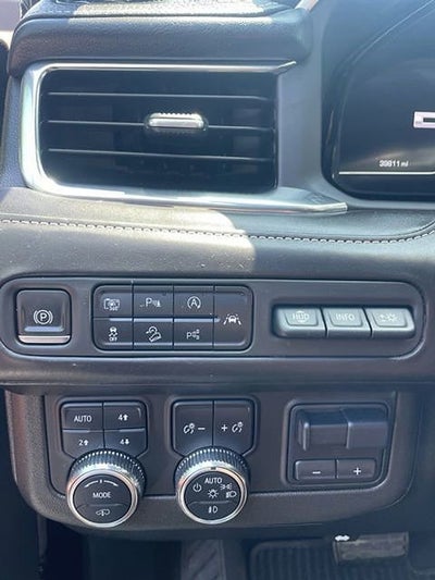2023 GMC Yukon XL Denali Ultimate