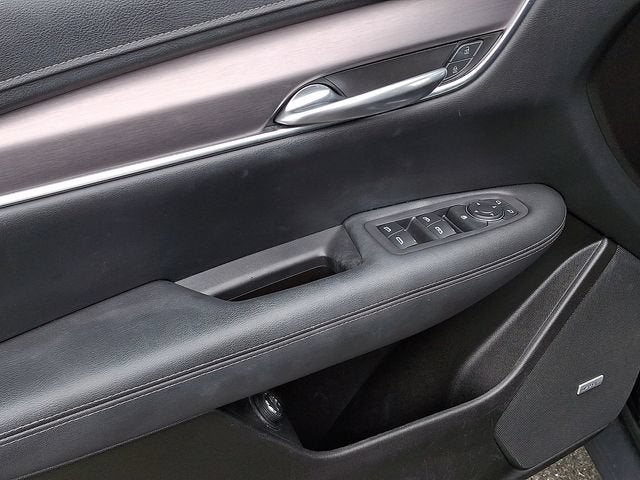 2022 Cadillac XT5 Luxury