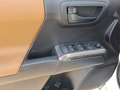 2020 Toyota Tacoma 2WD SR5