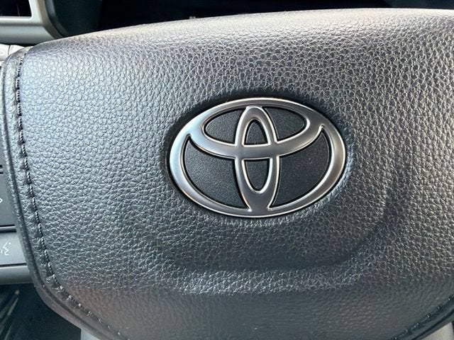 2025 Toyota Tacoma 2WD SR5
