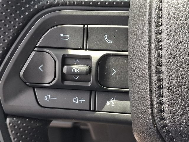 2025 Toyota Tacoma 2WD SR5