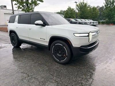 2025 RIVIAN R1S Adventure