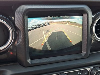 2023 Jeep Wrangler 4-Door Sahara Altitude 4x4