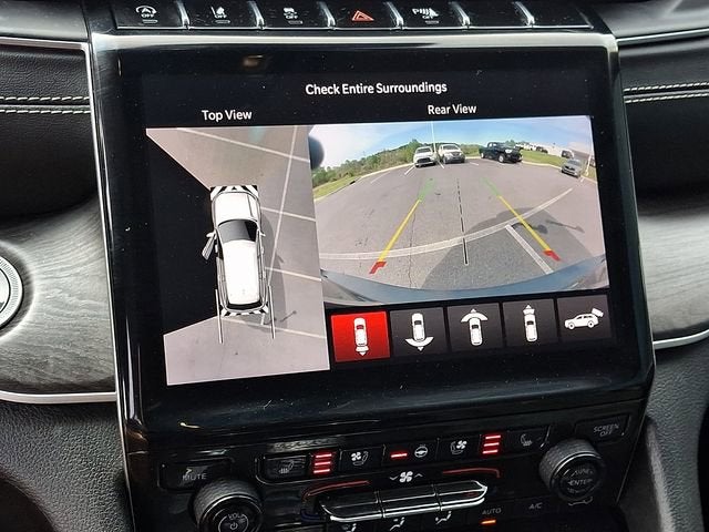 2023 Jeep Grand Cherokee L Limited 4x4