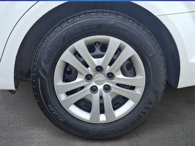 2018 Chevrolet Sonic LS