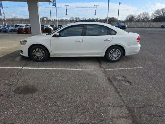 2015 Volkswagen Passat 1.8T S