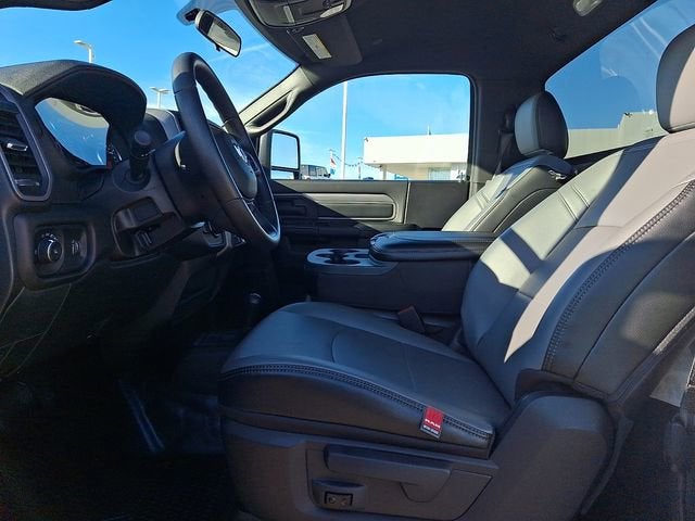 2024 RAM 2500 Tradesman Regular Cab 4x4 8' Box