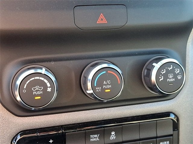 2024 RAM 2500 Tradesman Regular Cab 4x4 8' Box