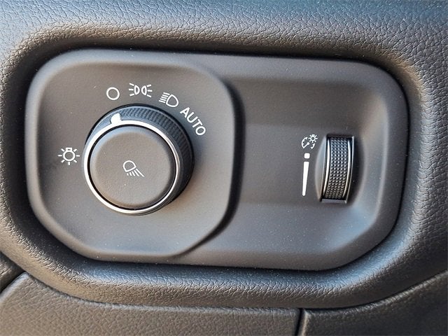 2024 RAM 2500 Tradesman Regular Cab 4x4 8' Box