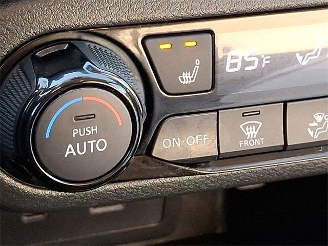 2021 Nissan Kicks SR Xtronic CVT