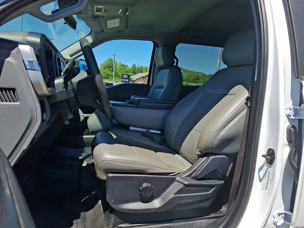 2023 Ford Super Duty F-550 DRW XL