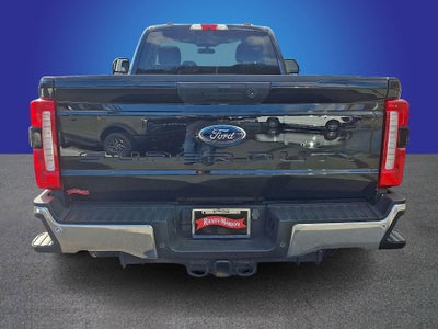 2023 Ford Super Duty F-350 SRW XL