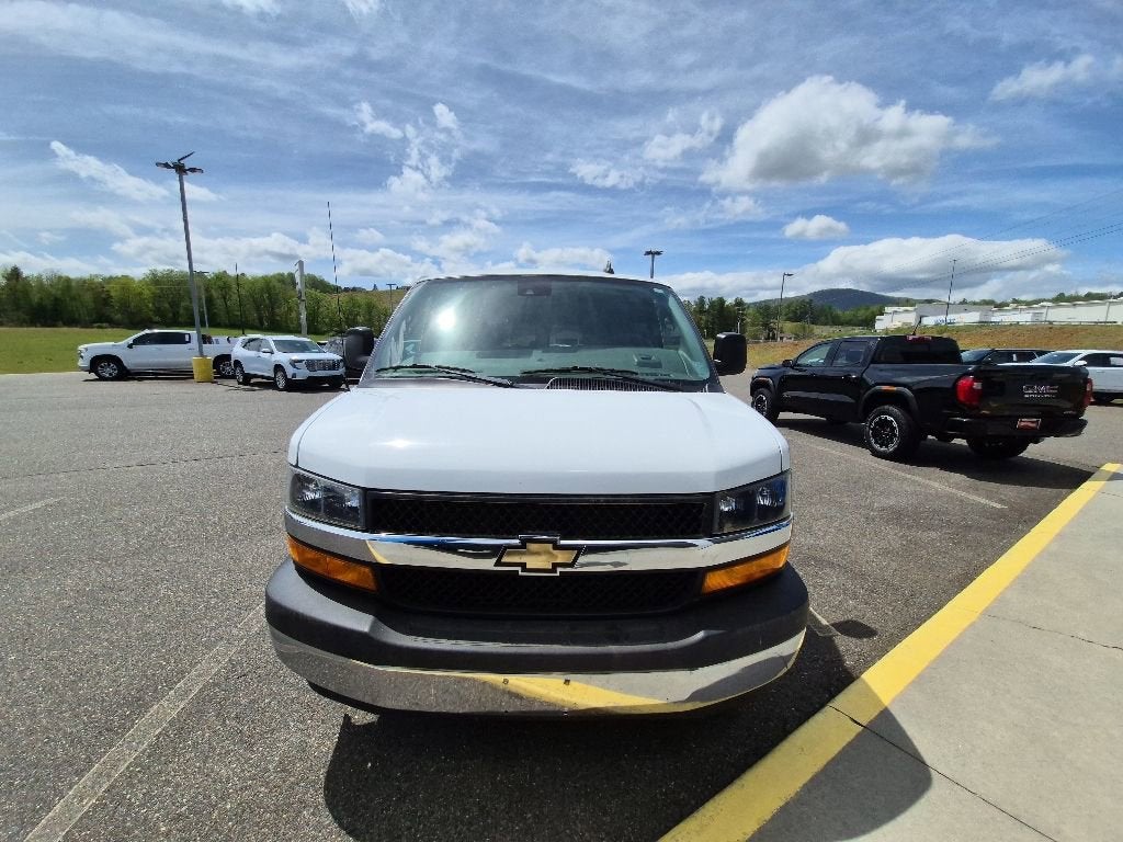 2019 Chevrolet Express Passenger 3500 LT