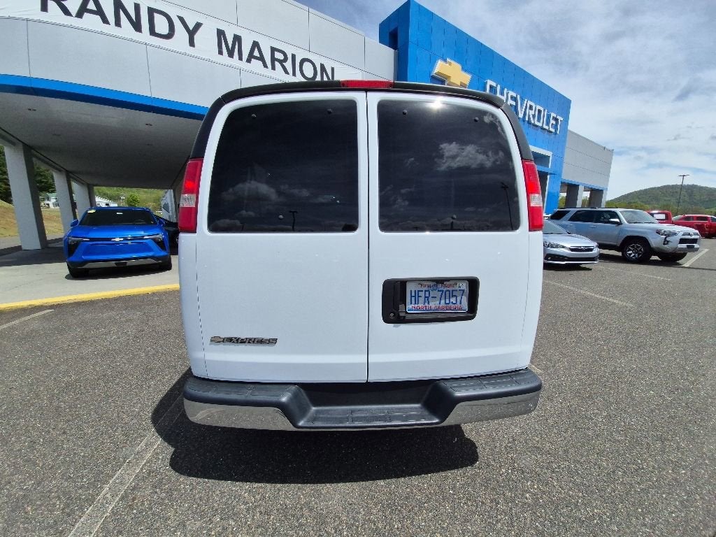2019 Chevrolet Express Passenger 3500 LT