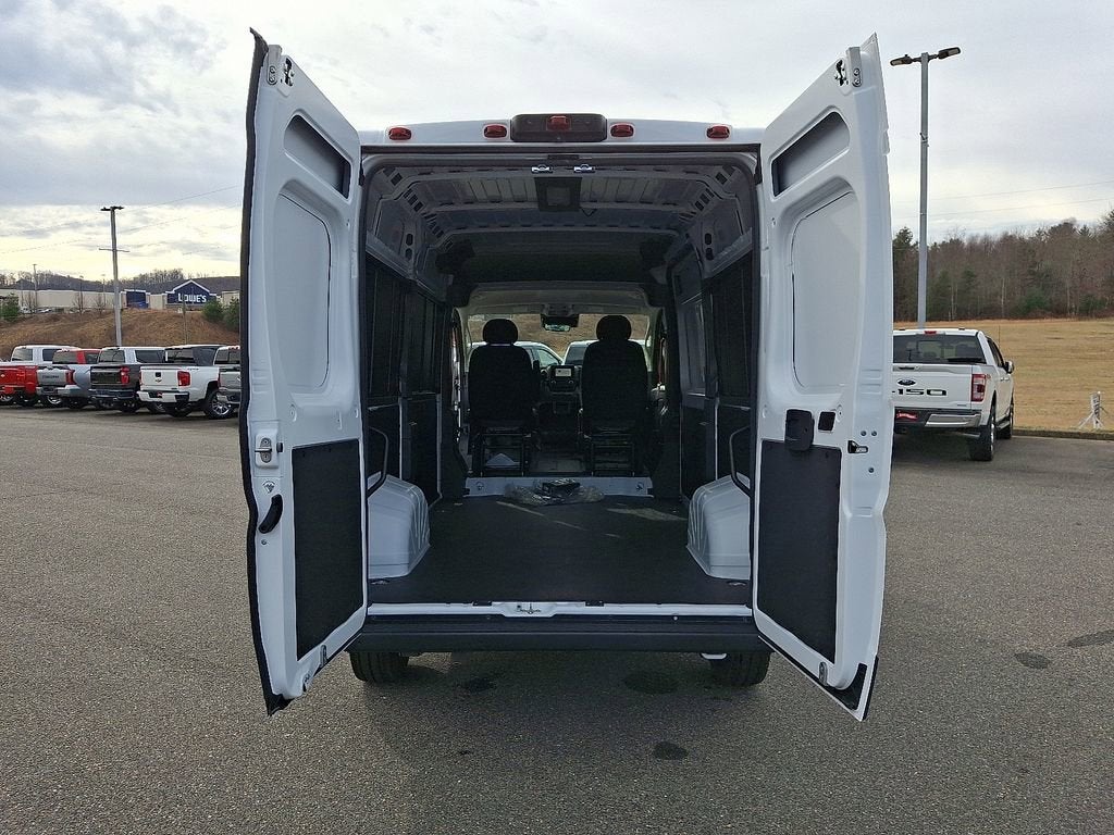 2024 RAM ProMaster Cargo Van Tradesman