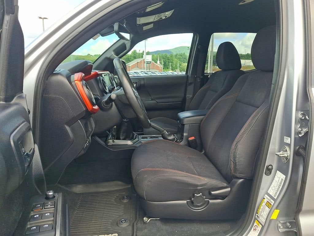 2018 Toyota Tacoma SR