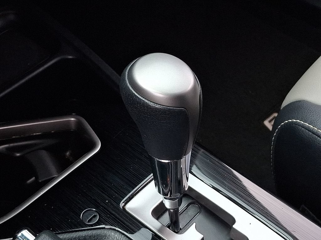 2017 Toyota RAV4 Hybrid Limited